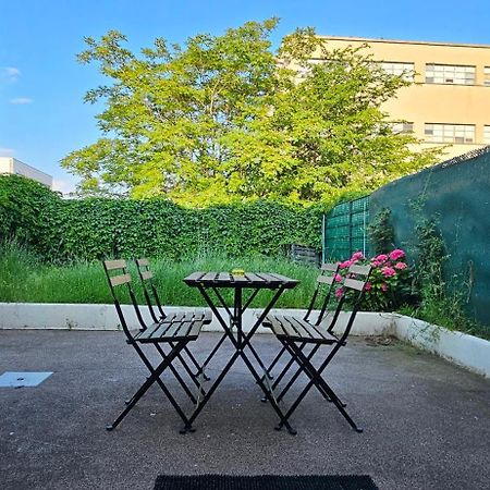 Charmante Maison Avec Jardin Sans Vis-A-Vis Saint-Fons Екстер'єр фото