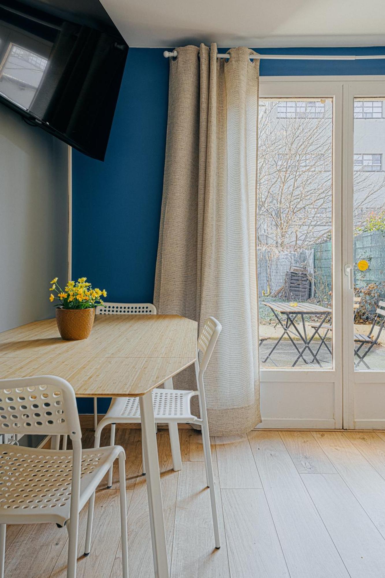 Charmante Maison Avec Jardin Sans Vis-A-Vis Saint-Fons Екстер'єр фото